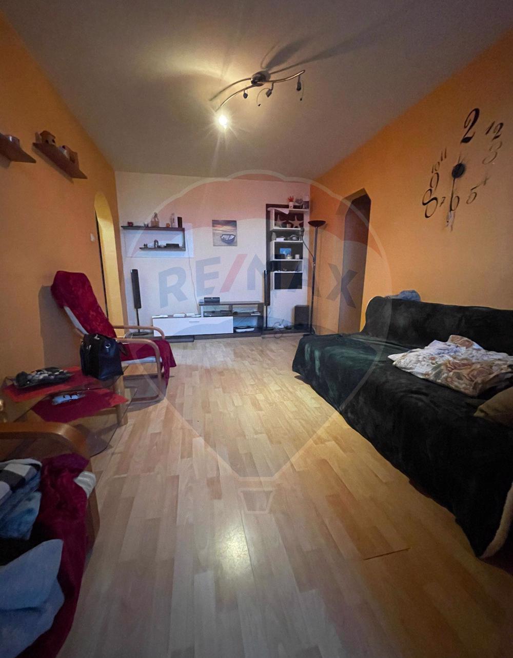 Apartament 2 camere în zona Aurel Vlaicu