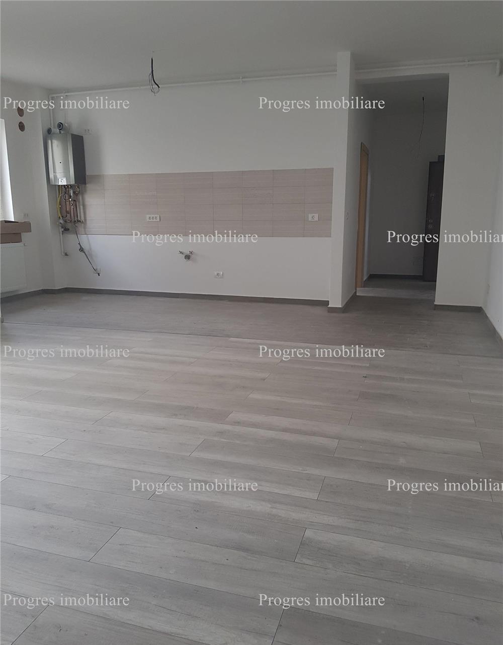 Apartament 2 camere , loc de parcare , bloc nou , 30 mp curte , 70.000 euro