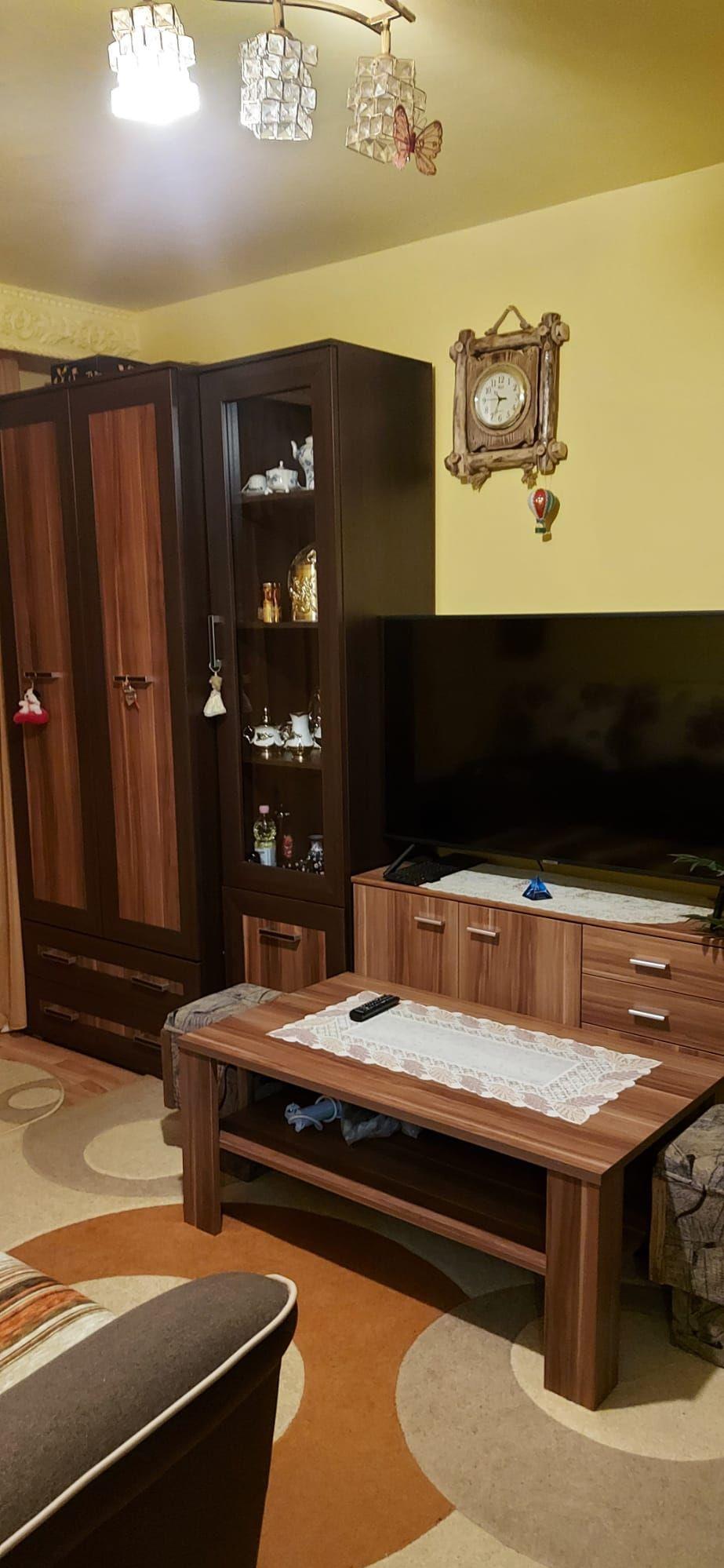 Apartament 2 camere, modernizat, Micro 15