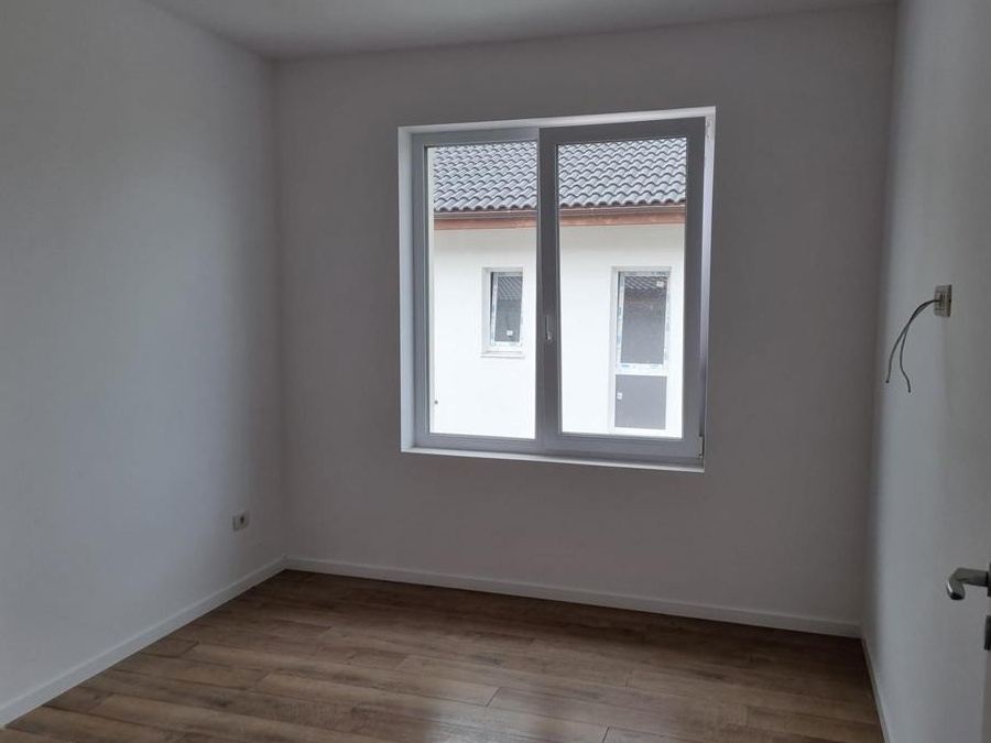 Apartament 2 camere nou, decomandat, terasa, incalzire in pardoseala, Calea Urseni, la cheie