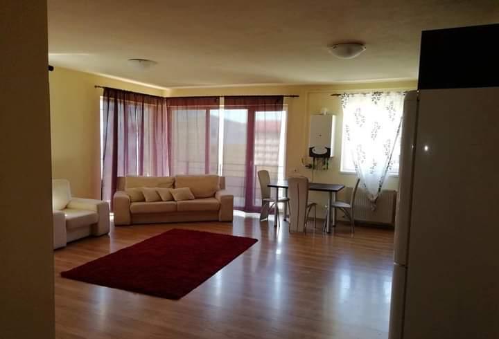 Apartament 2 camere semidecomandat, 58 mp, Etajul 3 din 4