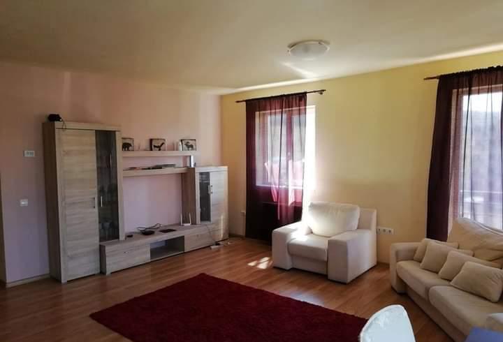 Apartament 2 camere semidecomandat, 58 mp, Etajul 3 din 4