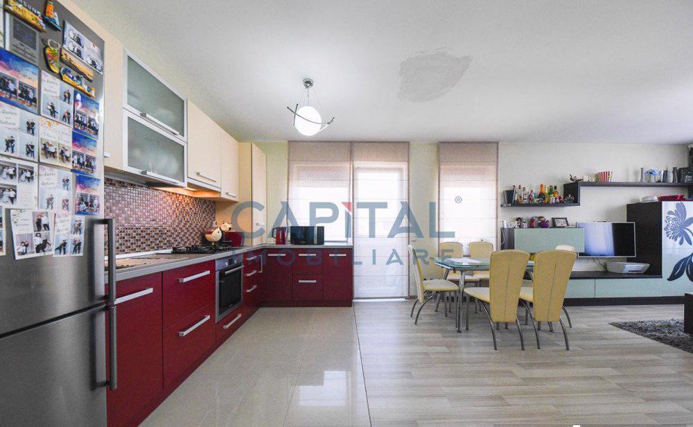 Apartament 2 camere semidecomandat Floresti, zona Tera
