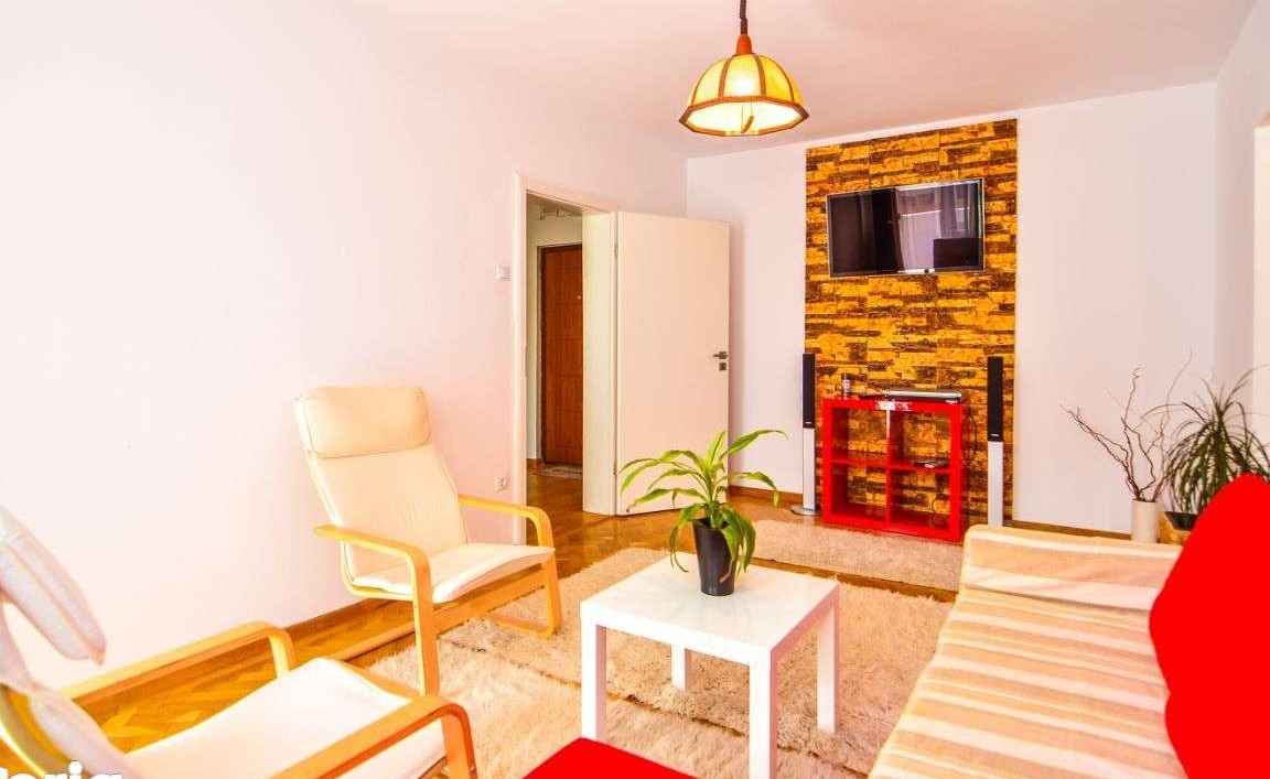 Apartament 2 camere si balcon - mobilat si utilat - zona M.Viteazul