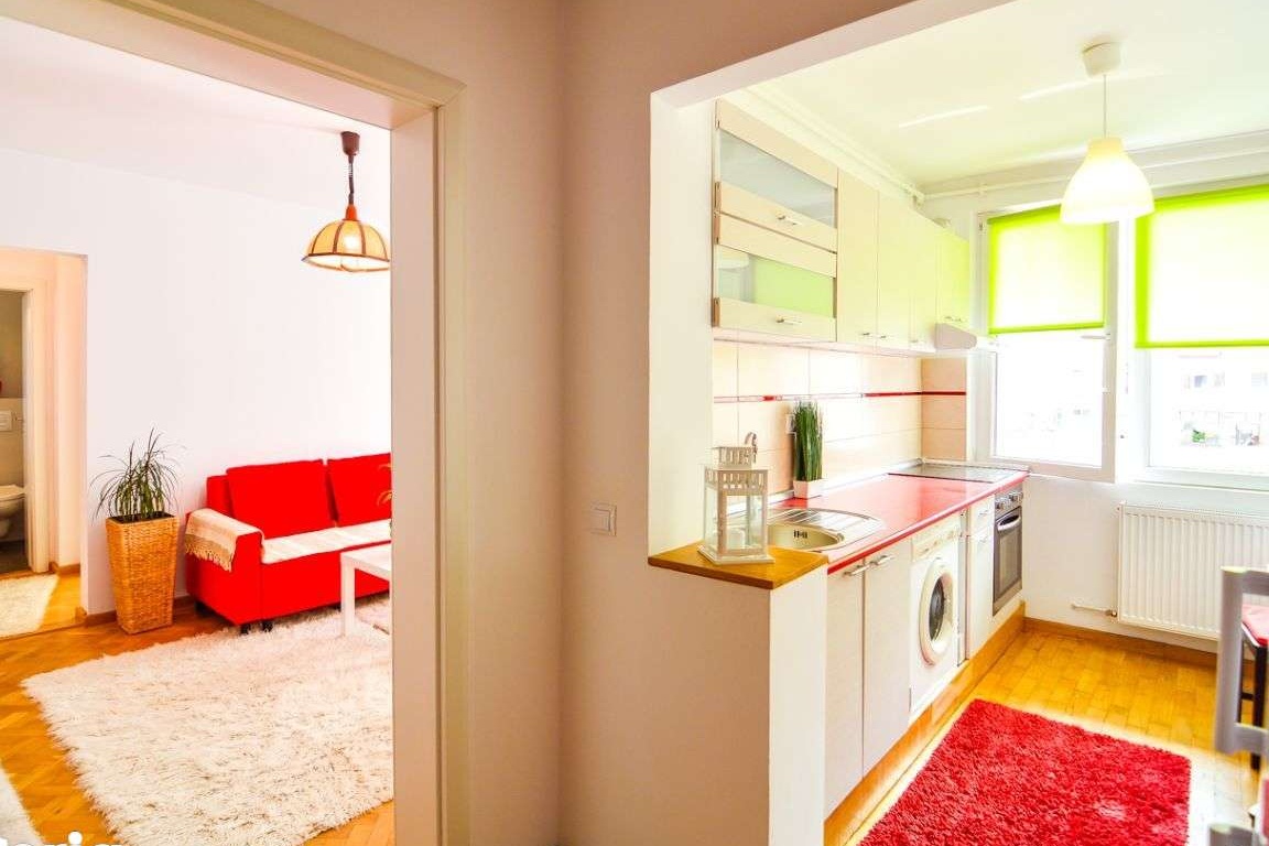 Apartament 2 camere si balcon - mobilat si utilat - zona M.Viteazul