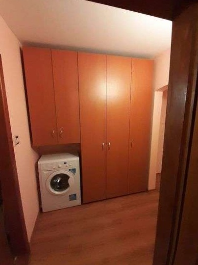 Apartament 2 camere transformat în 3 camere