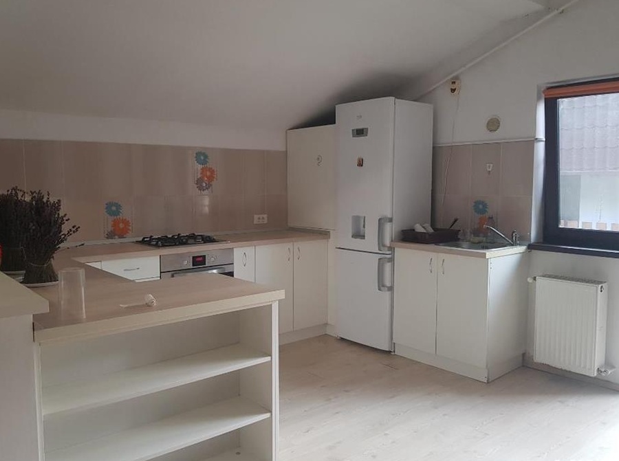 Apartament 2 camere vanzare