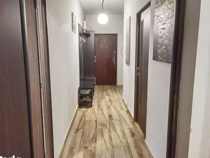 Apartament 2 camere, Voluntari