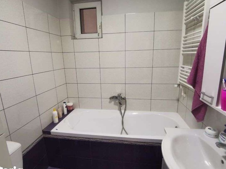 Apartament 2 camere, Voluntari