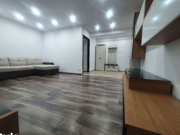 Apartament 2 camere , zona Compozitori