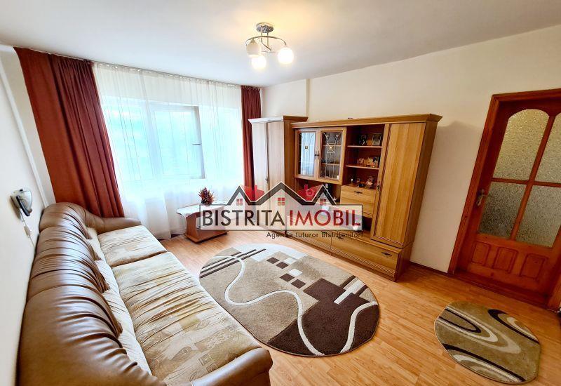 Apartament 2 camere, zona Lama, etaj 2, finisat, mobilat