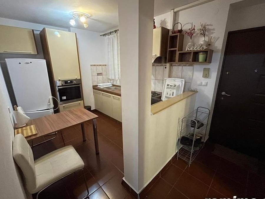 Apartament 2 camere - zona Medicinei direct de la proprietar!