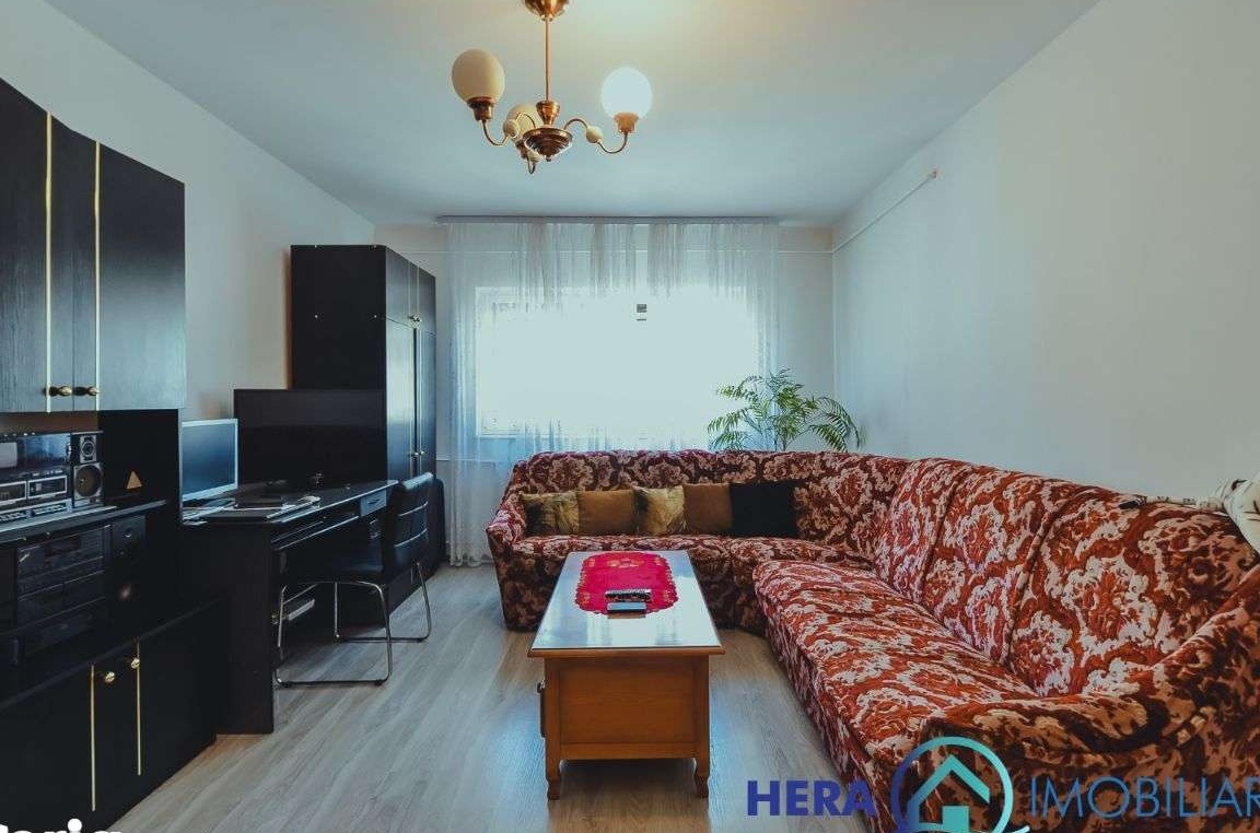 Apartament 2 Camere Zona Micalaca Pret 57.500 Euro Negociabil