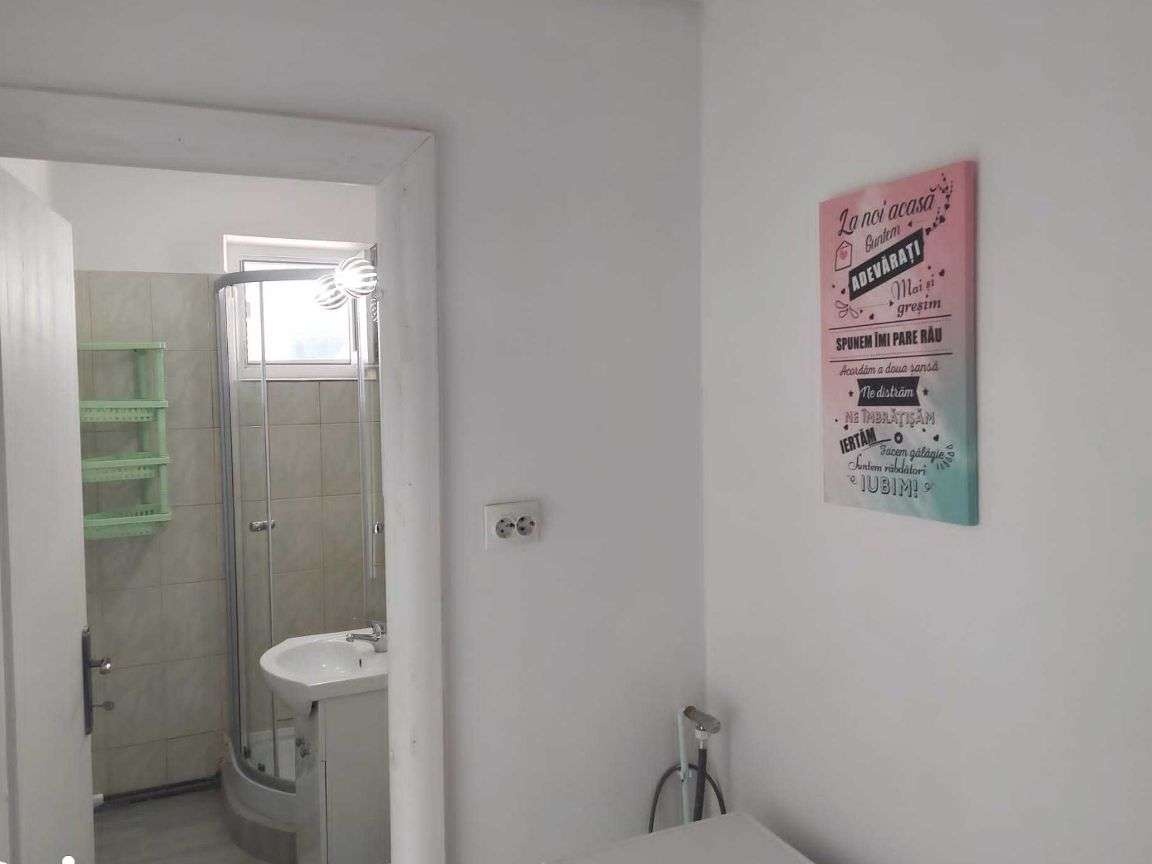 Apartament 2 camere zona Noua