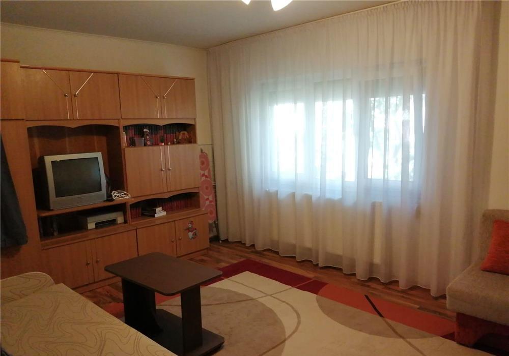 Apartament 2 camere, zona Ramada