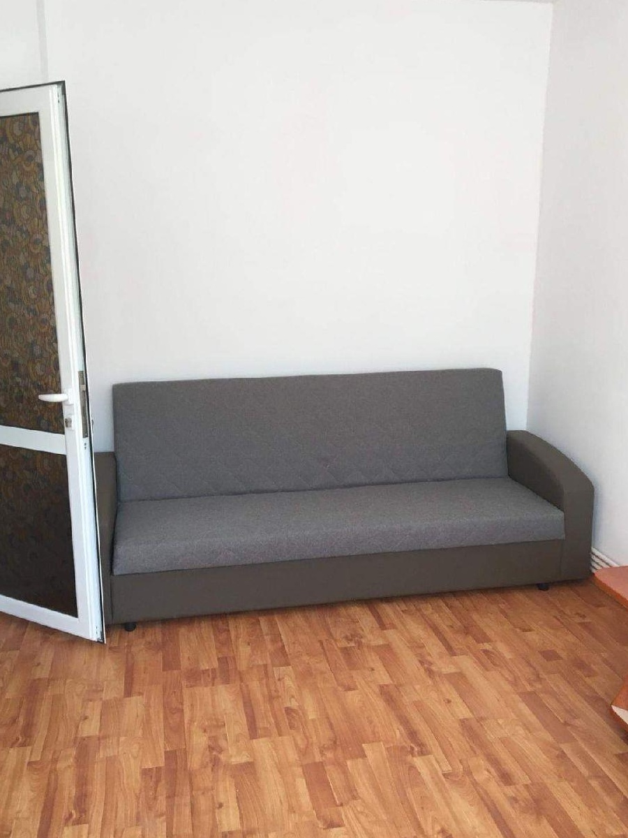 Apartament 2 decomandate Neacșu mobilat
