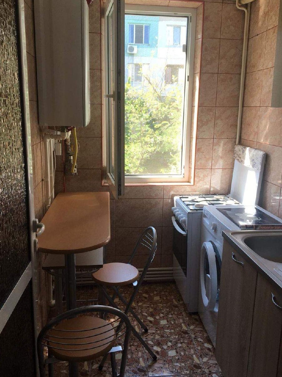 Apartament 2 decomandate Neacșu mobilat
