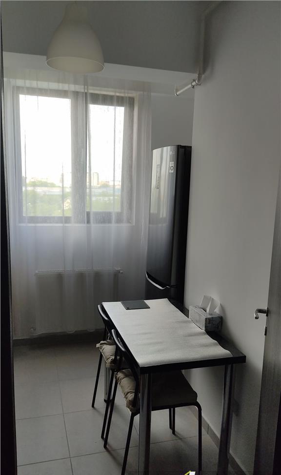 Apartament 2camere de vanzare in zona Pacii