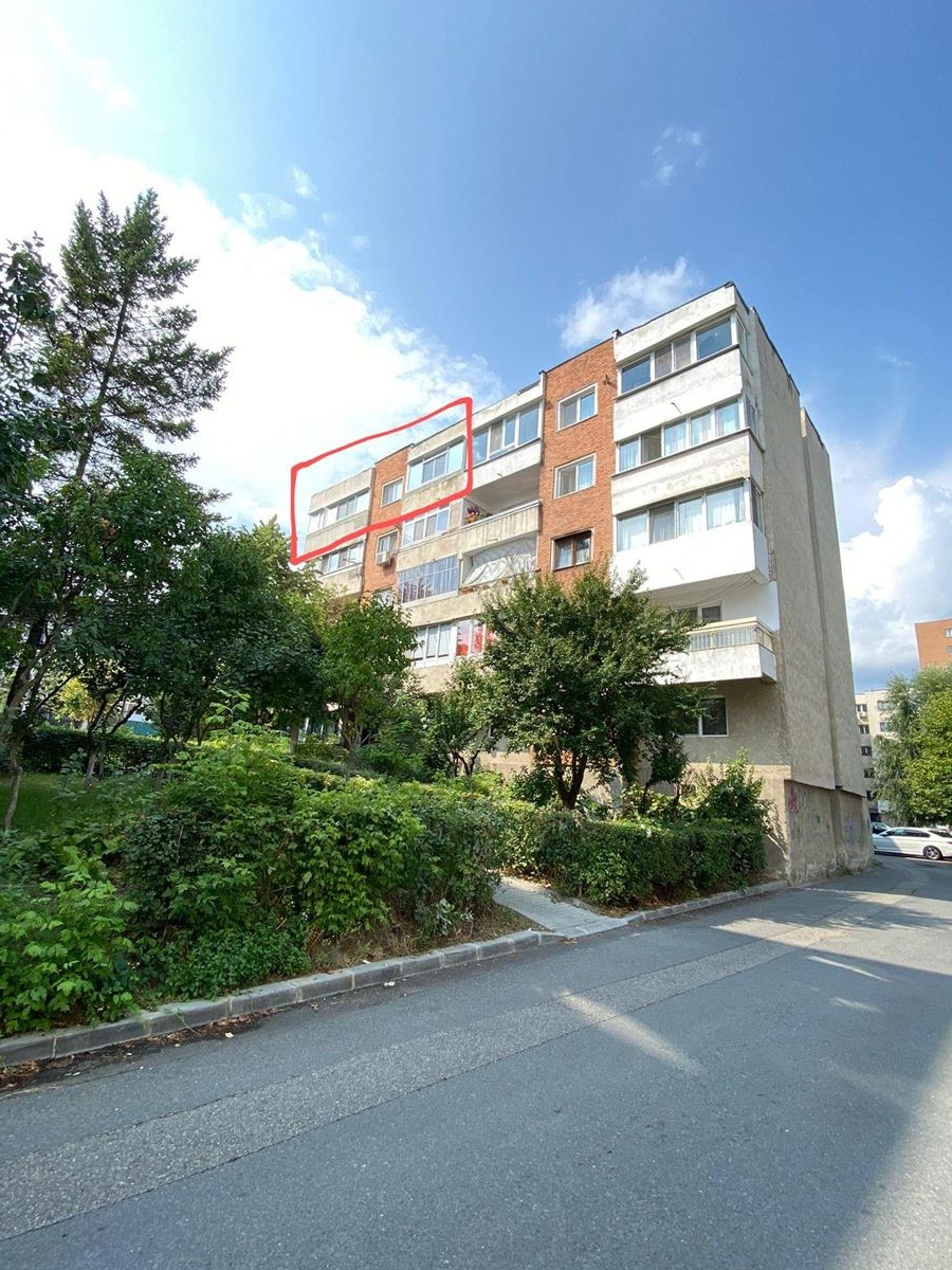Apartament 3 cam. | 80mp suprafața ap. + boxă | zona Nord | Calea lui Traian |