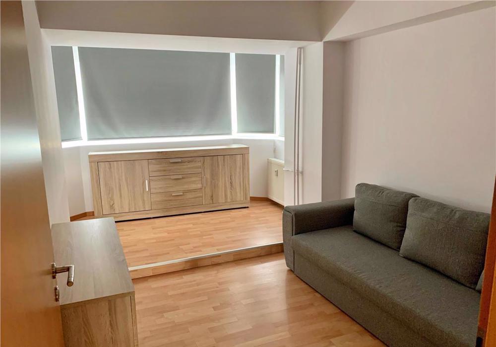 Apartament 3 camere 1 Mai