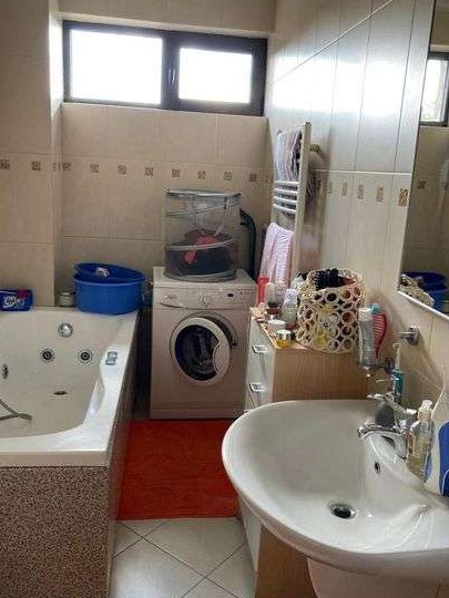 Apartament 3 camere 2 Cocosi