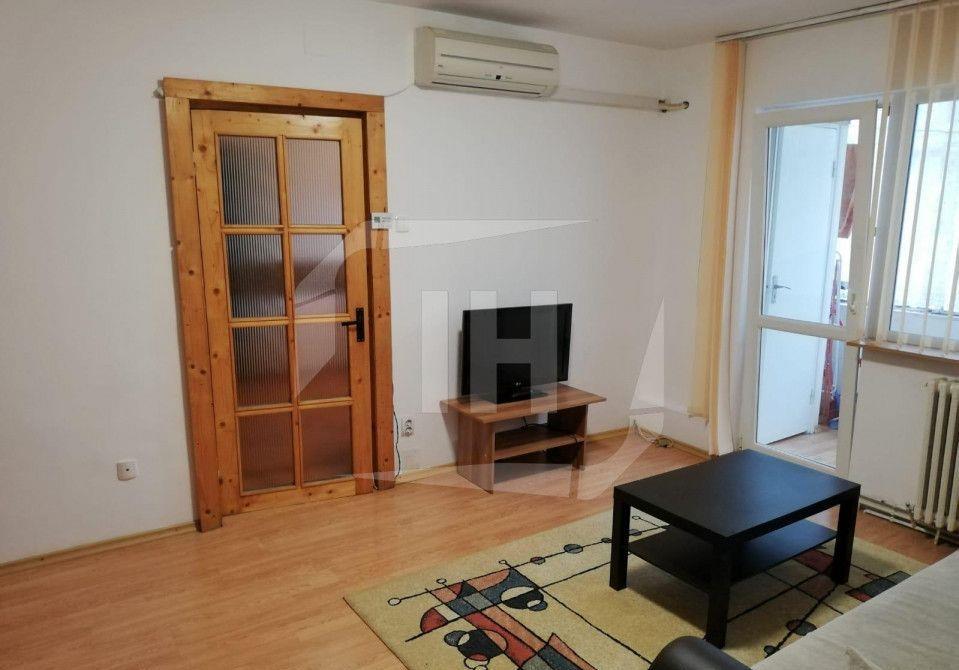 Apartament 3 camere, 63 mp, etaj intermediar, AC, zona BIG