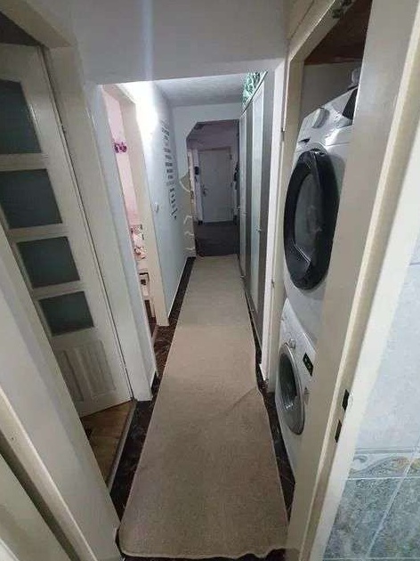 Apartament 3 camere ~ 68 mp ~ parter, BRADET