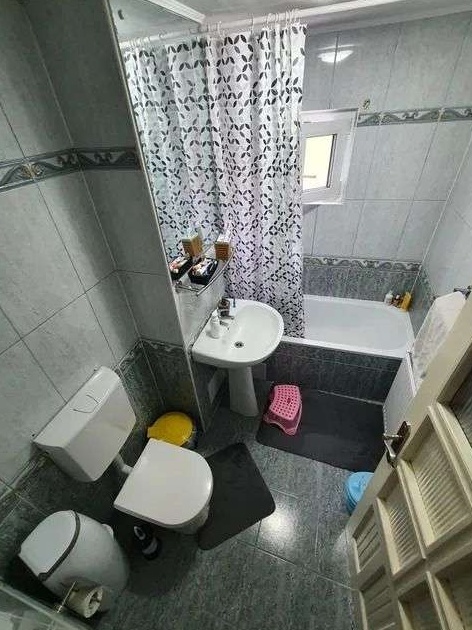 Apartament 3 camere ~ 68 mp ~ parter, BRADET