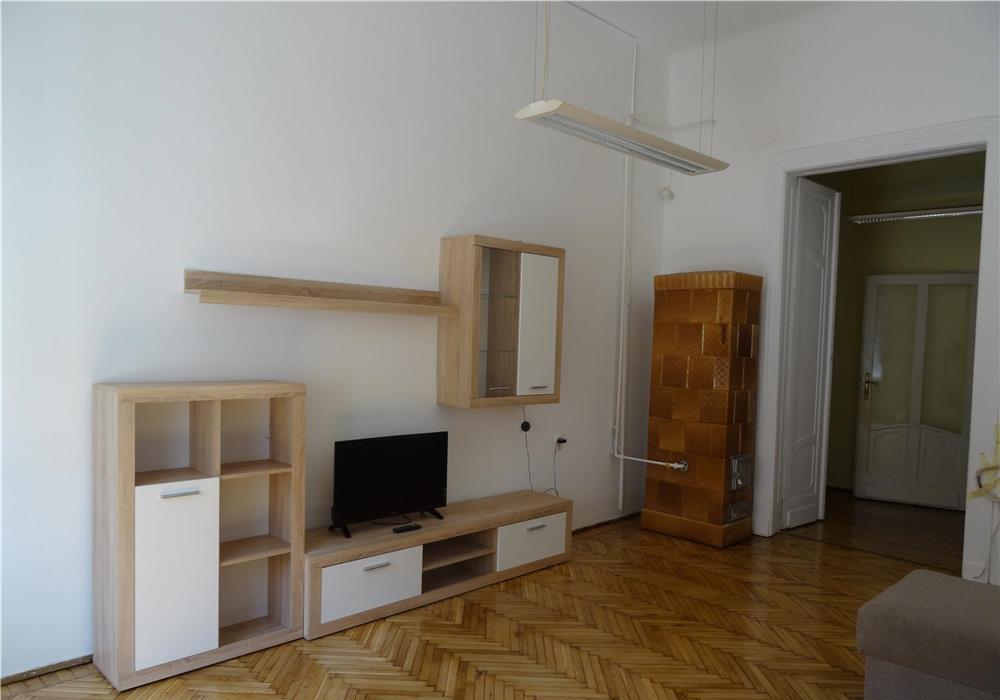 Apartament 3 camere 97 mp   Piata Unirii