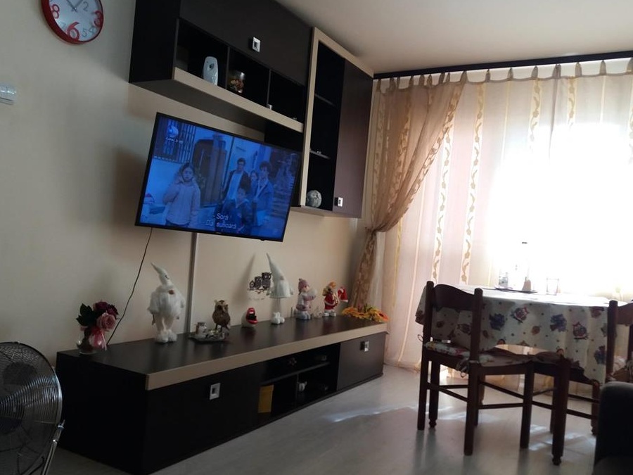 Apartament 3 camere, Bulevardul Bucuresti -Ploiesti