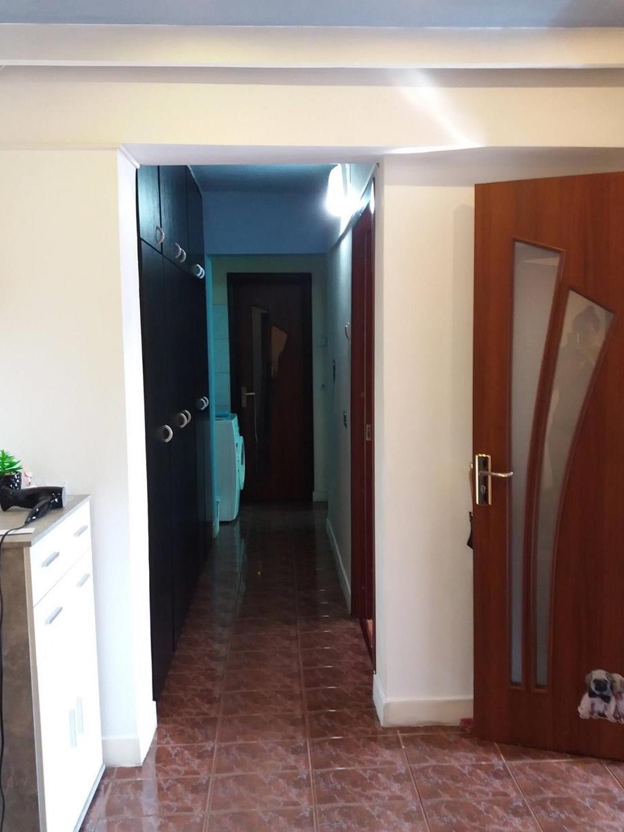 Apartament 3 camere, Bulevardul Bucuresti -Ploiesti