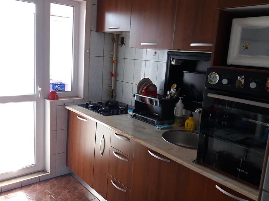Apartament 3 camere, Bulevardul Bucuresti -Ploiesti
