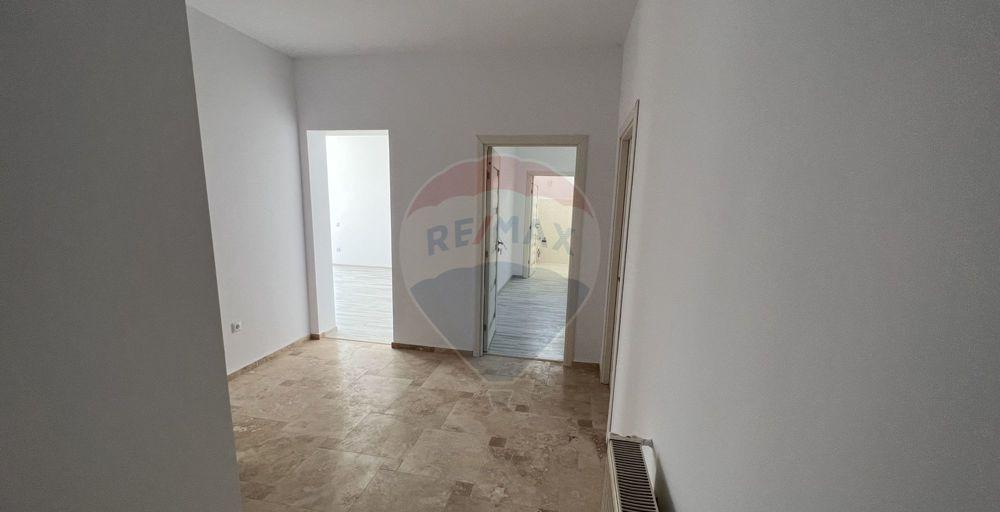 Apartament 3 camere - Calea Călărașilor