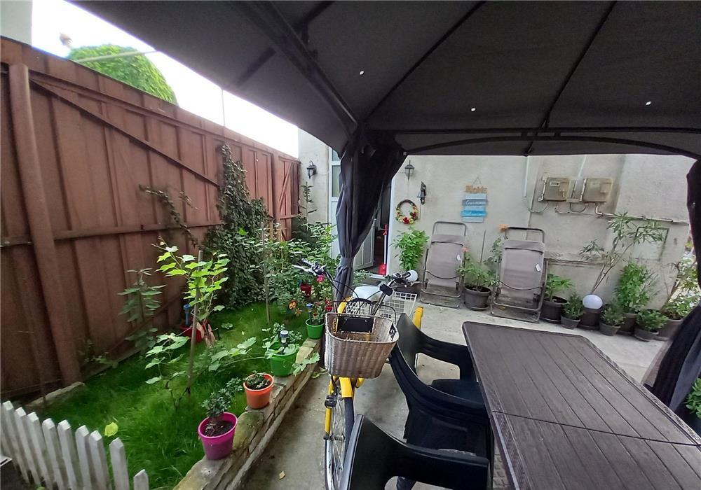 Apartament 3 camere casa centru