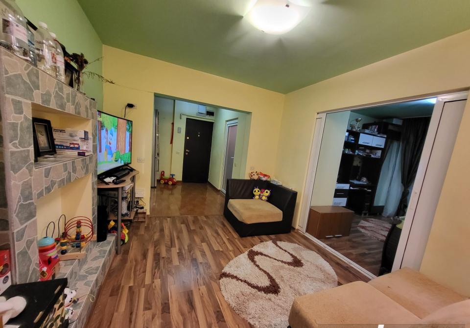 Apartament 3 camere cf1 centrala proprie 3min metrou Lujerului, Militari
