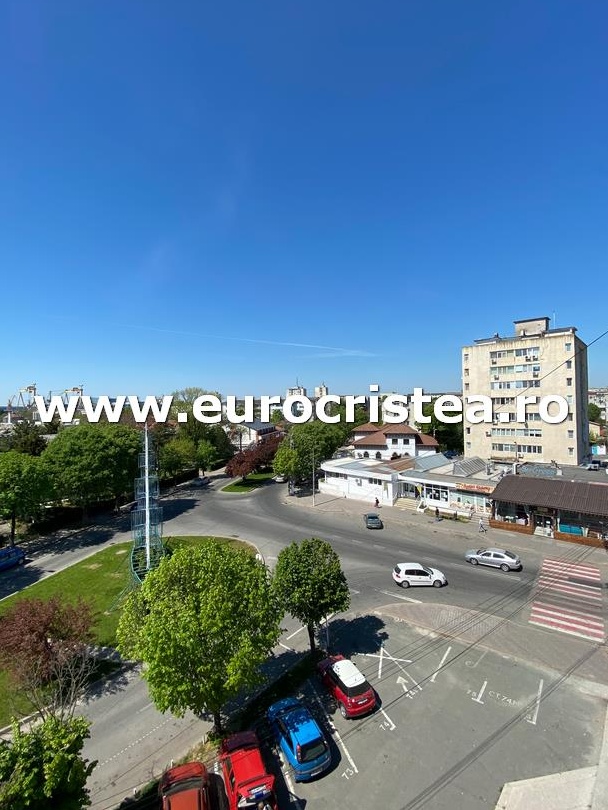 Apartament 3 camere, confort 1 de vânzare în Mangalia, zona Port Turistic Mangalia