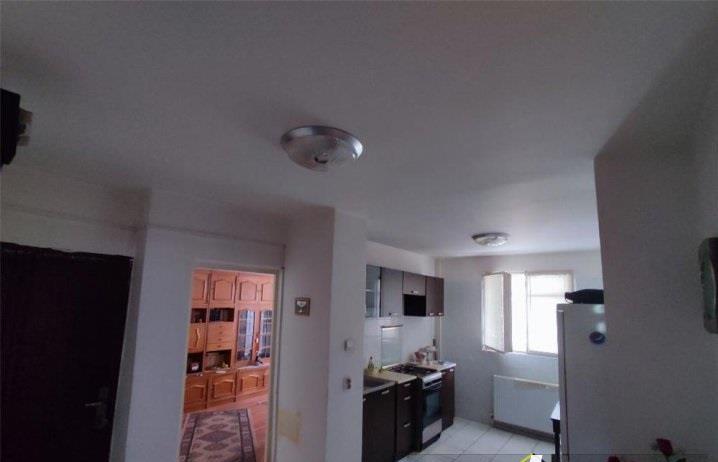Apartament 3 camere Crangasi