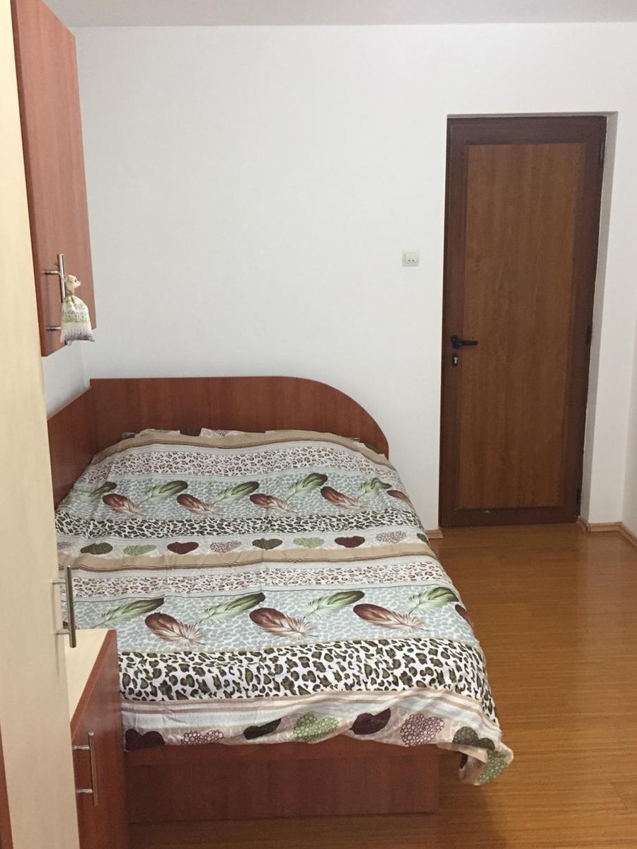 Apartament 3 camere de închiriat Slatina (zonă centrală)
