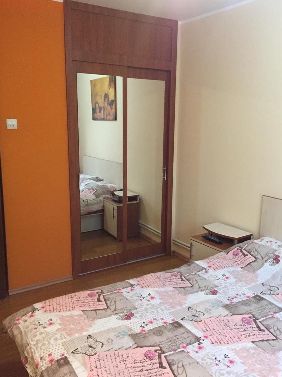 Apartament 3 camere de închiriat Slatina (zonă centrală)