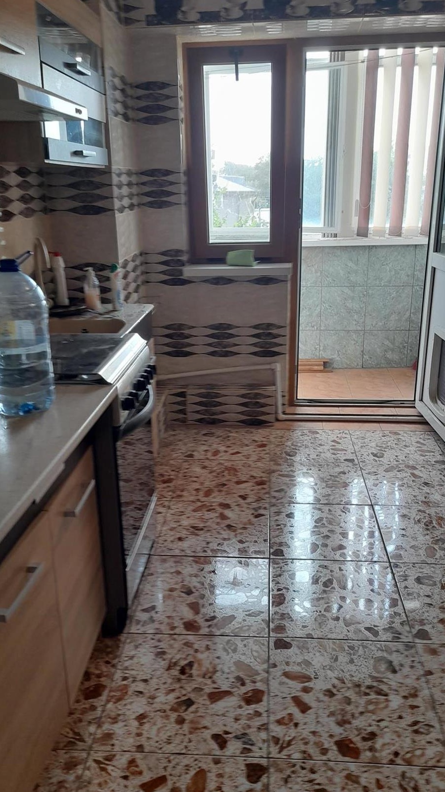 Apartament 3 camere de vanzare