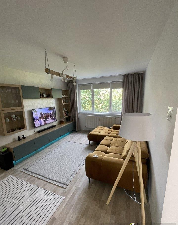 Apartament 3 camere de vanzare Drumul Taberei