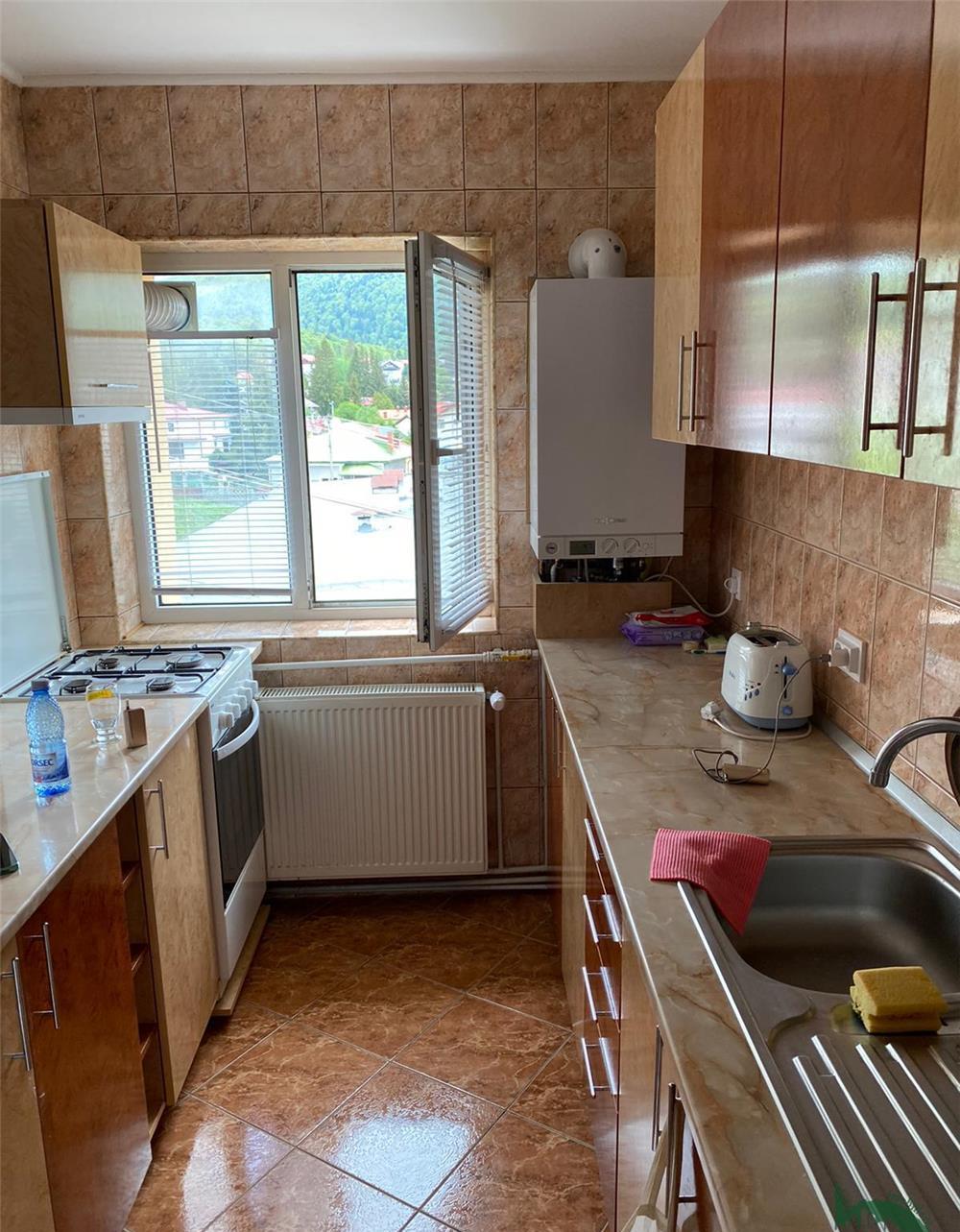 Apartament 3 camere de vanzare in Busteni