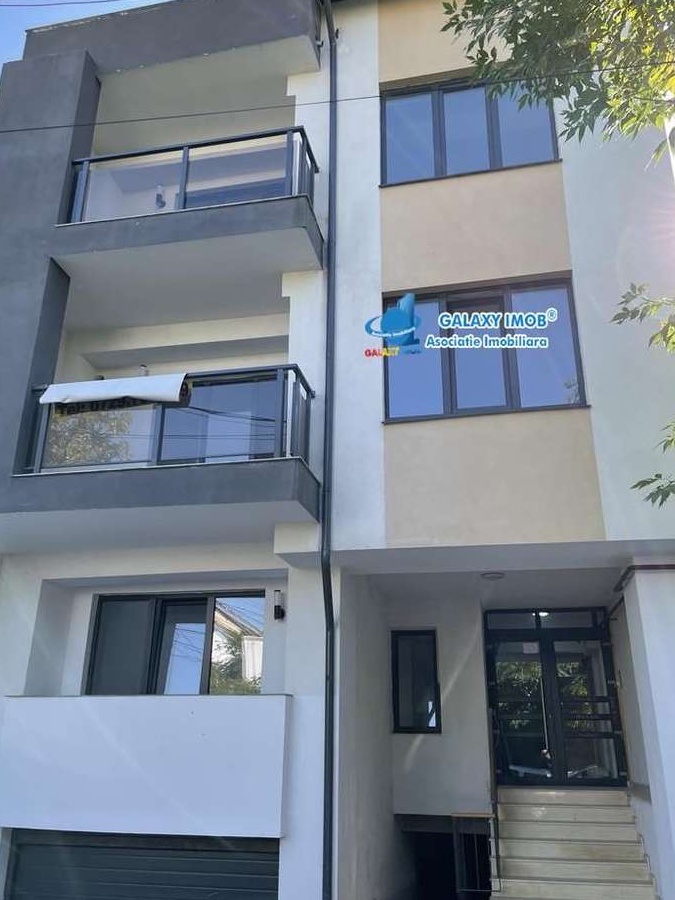Apartament 3 camere decomandat et 1 Metrou Jiului