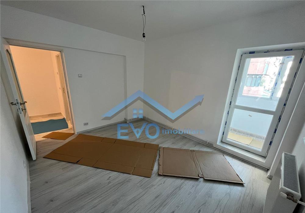 Apartament 3 camere, decomandat, Pacurari