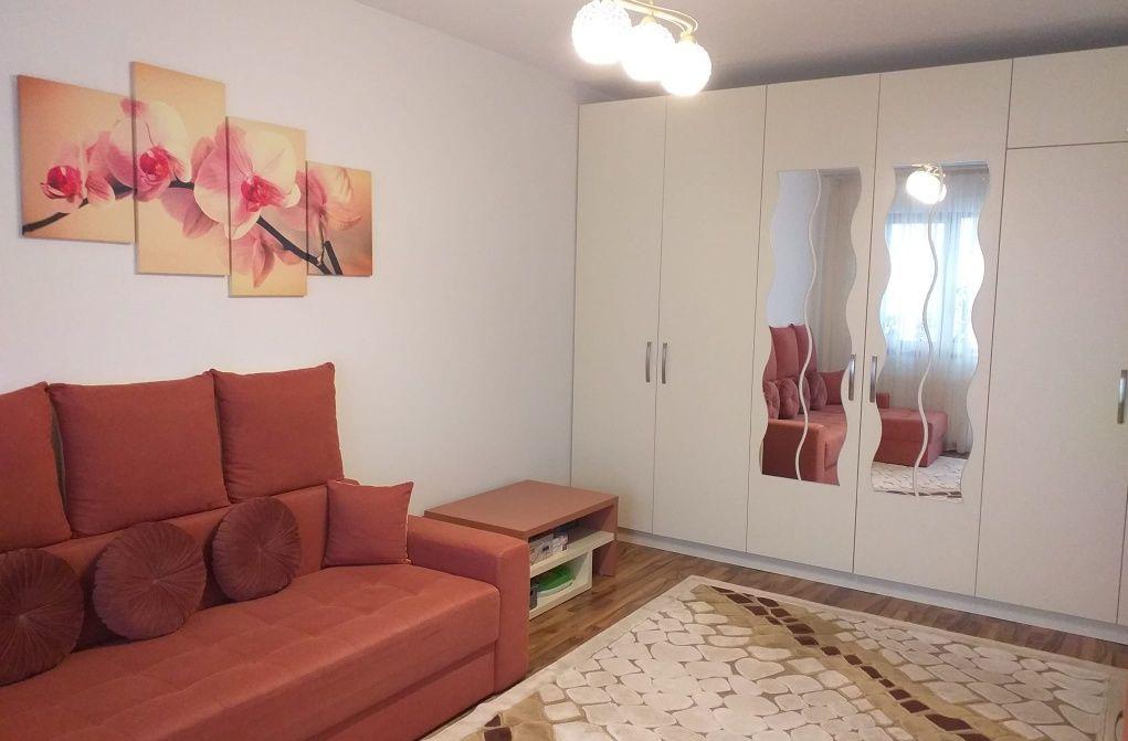 Apartament 3 camere decomandat+ parcare Confort Urban Rahova