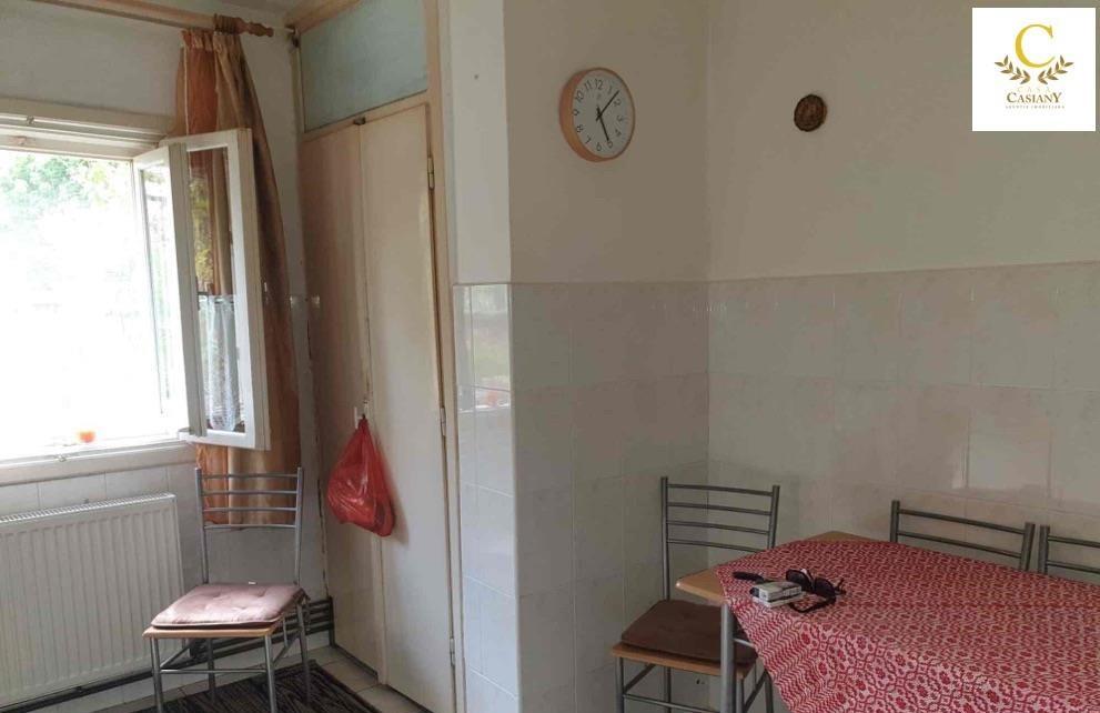 Apartament 3 camere decomandat parter zona Matei Basarab