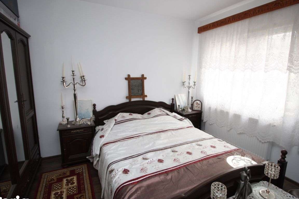 Apartament 3 camere decomandate
