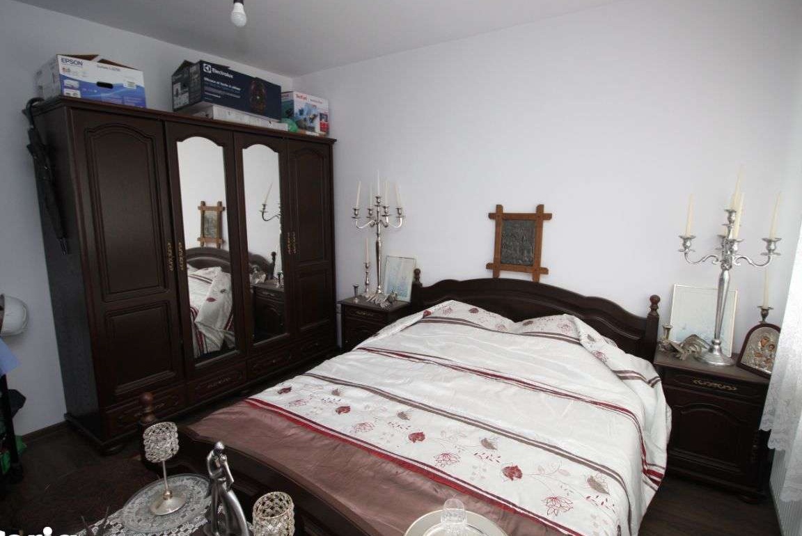 Apartament 3 camere decomandate