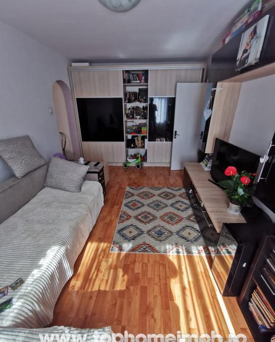 Apartament 3 camere- Dristor- Baba Novac-adiacent