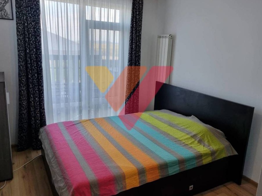 Apartament 3 camere - Gradina - Mobilat-Utilat